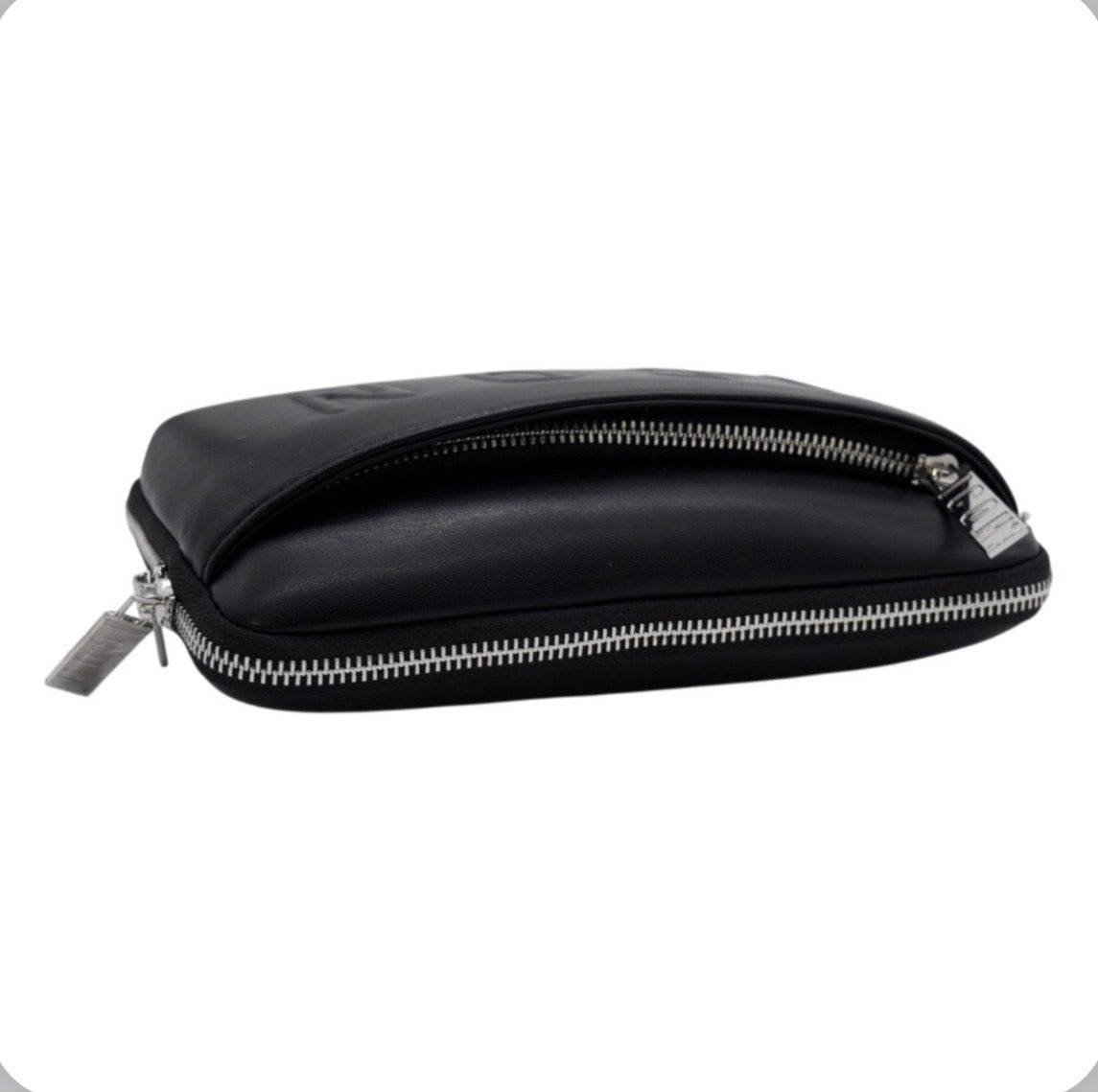 Pochette a mano ICON - Finn Icby04a661
