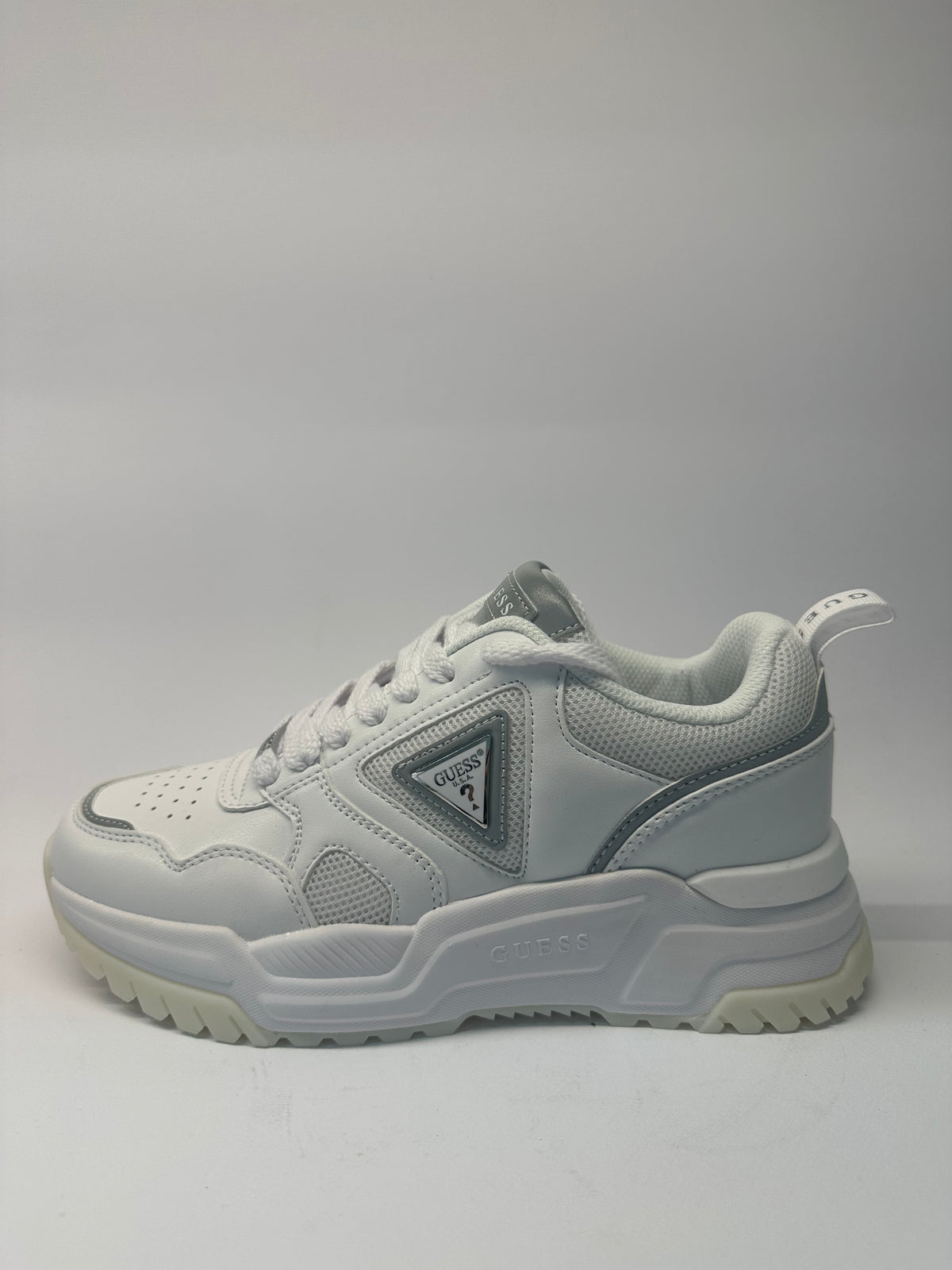 Sneakers Uomo GUESS - FMFHELELE12