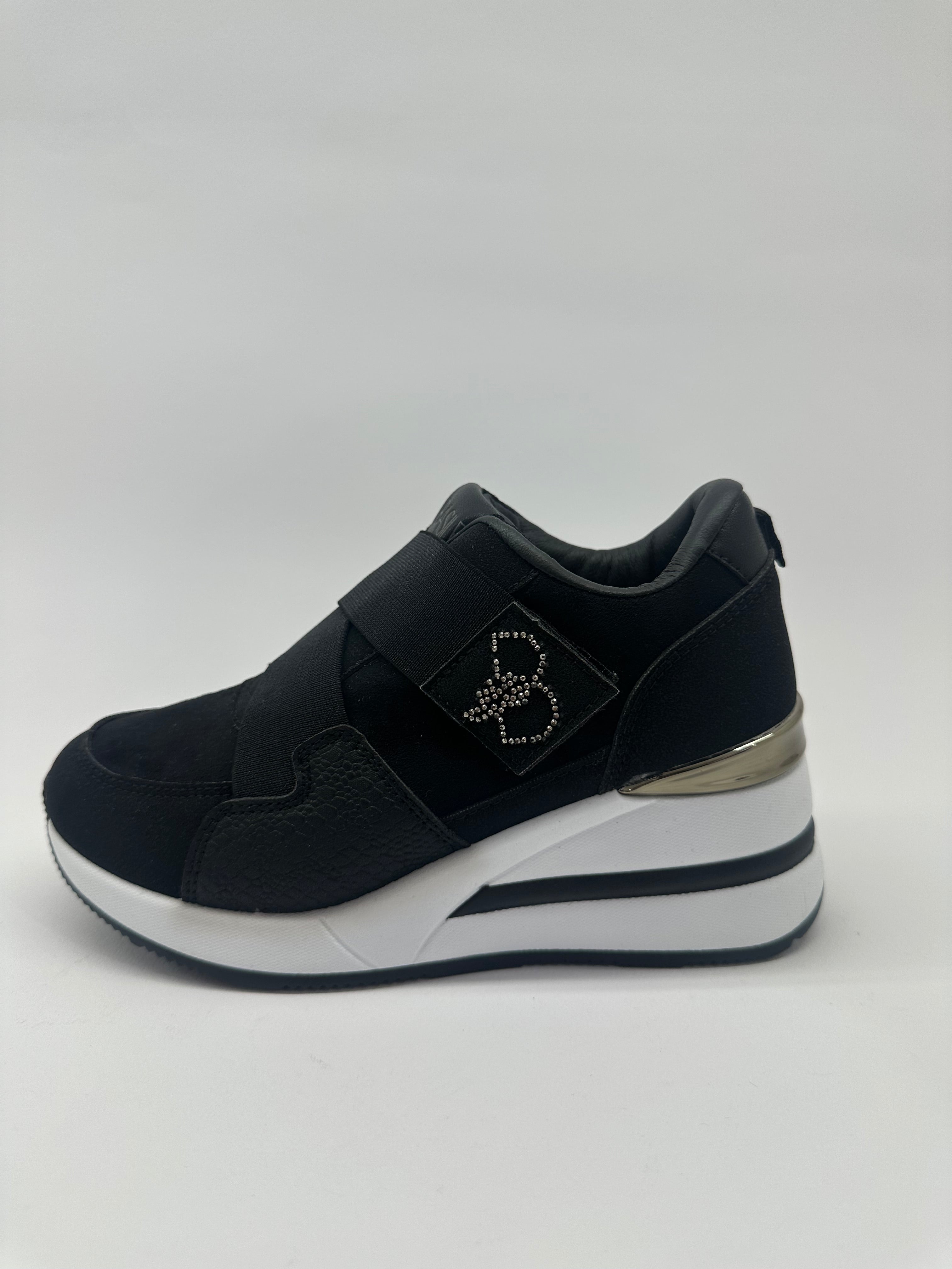Sneakers Donna BASILE
