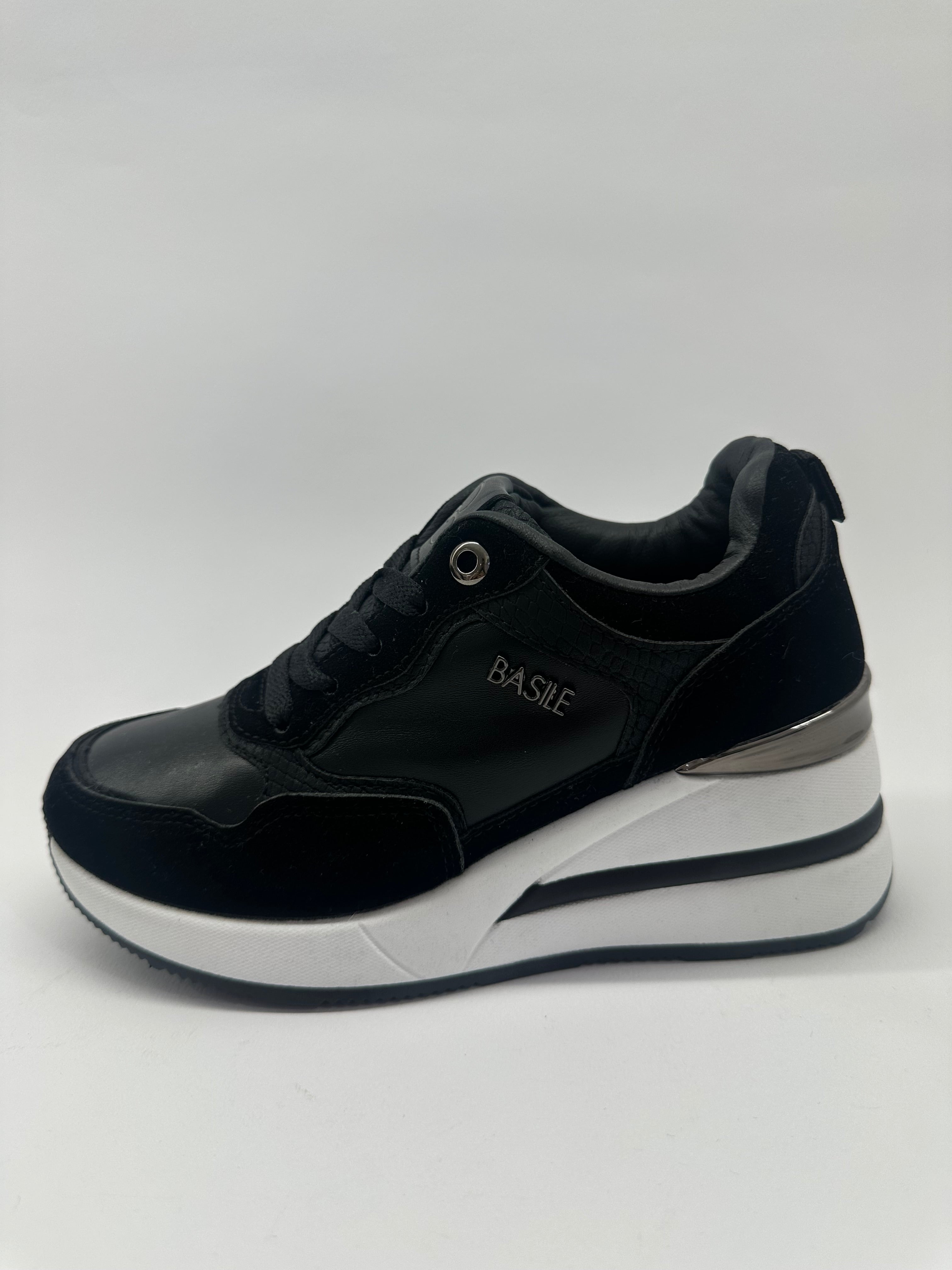 Sneakers Donna BASILE