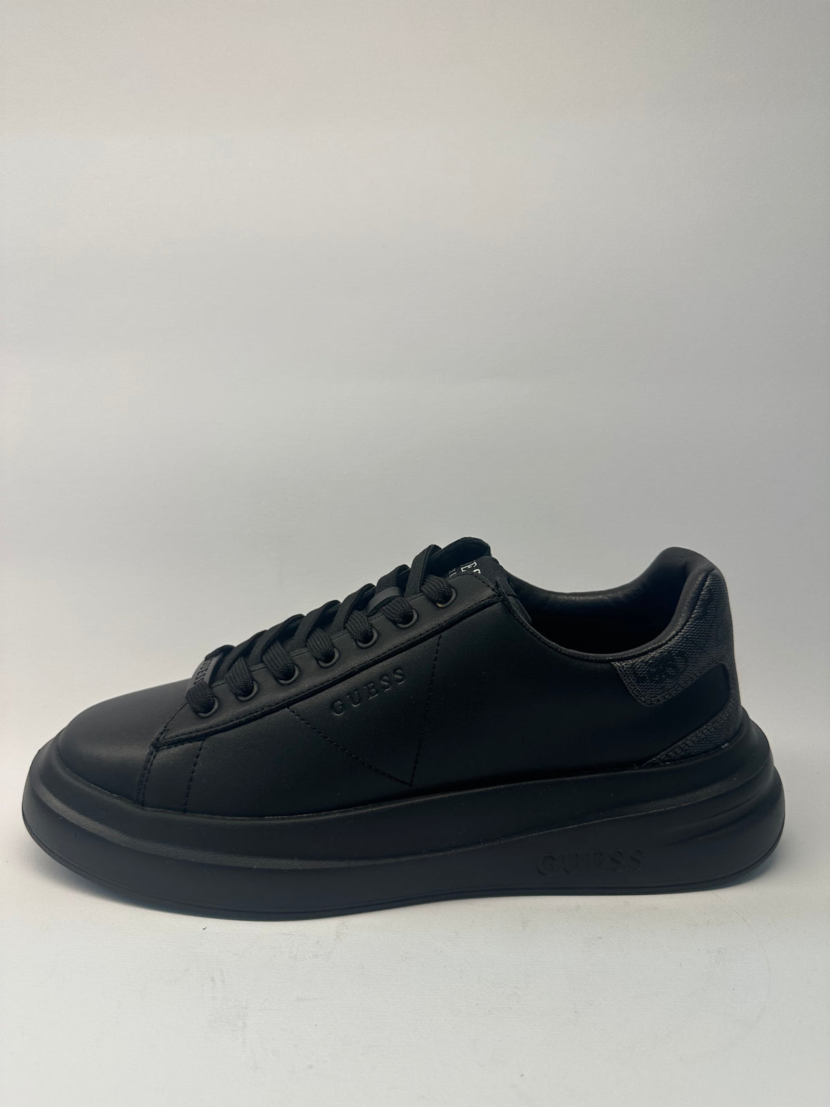 Sneakers Uomo GUESS - FMPVIBLEA12